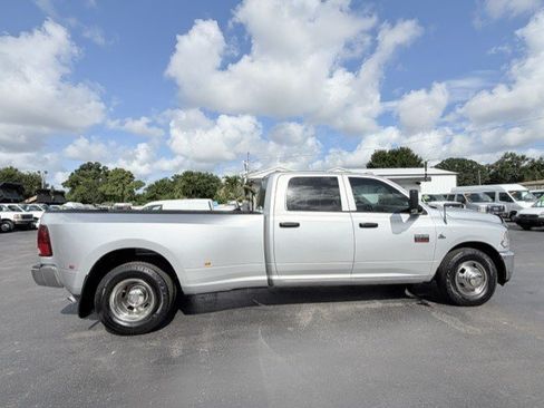 Used 2012 RAM 3500 ST w/ Chrome Appearance Group RWD image 4