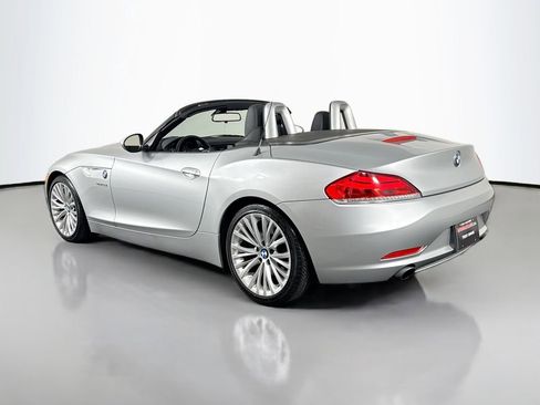 Used 2009 BMW Z4 sDrive35i image 7