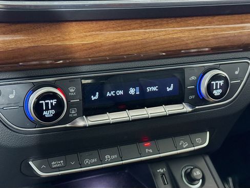 Certified 2023 Audi Q5 2.0T Premium w/ Convenience Package image 19