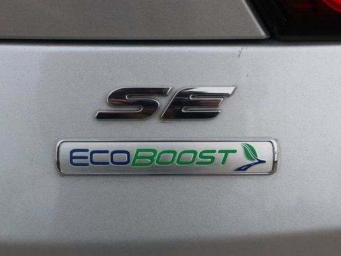 Used 2019 Ford Escape SE image 20