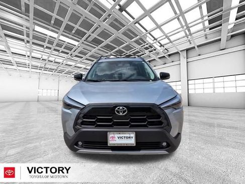 Used 2026 Toyota Corolla Cross XLE w/ Convenience Package AWD/4WD image 9
