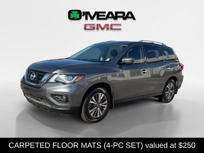 Used 2020 Nissan Pathfinder SV