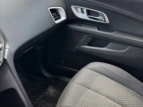 Used 2012 Chevrolet Equinox LS image 24