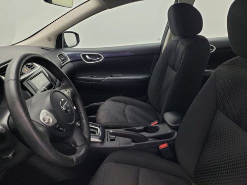 Used 2019 Nissan Sentra SR w/ Electronics Package FWD image 17
