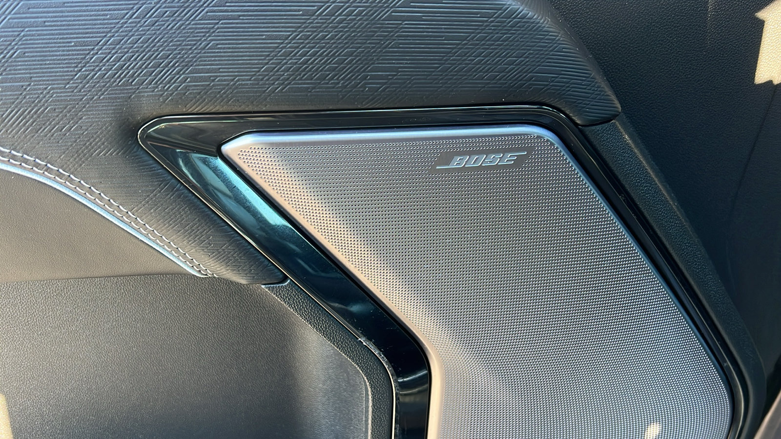 Used 2025 GMC Sierra 1500 AT4X AWD/4WD image 18