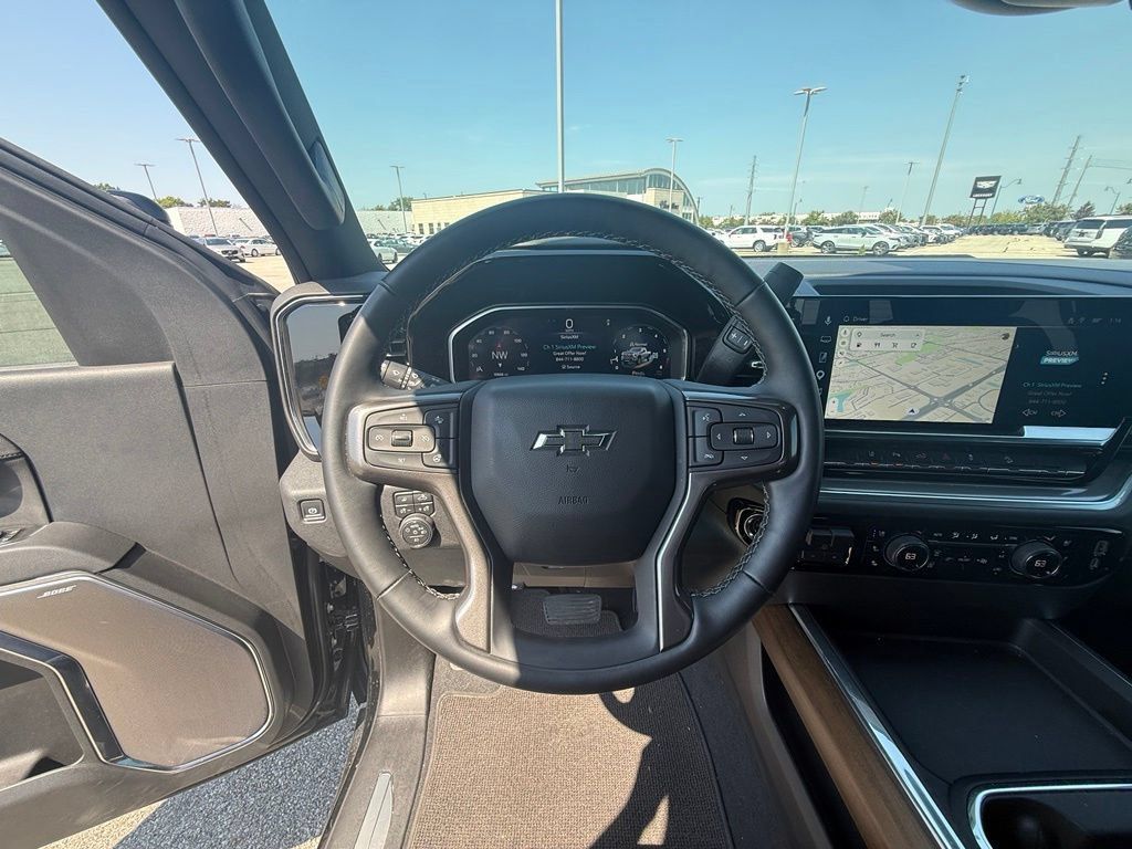 Used 2026 Chevrolet Silverado 2500 High Country w/ Midnight Edition AWD/4WD image 18