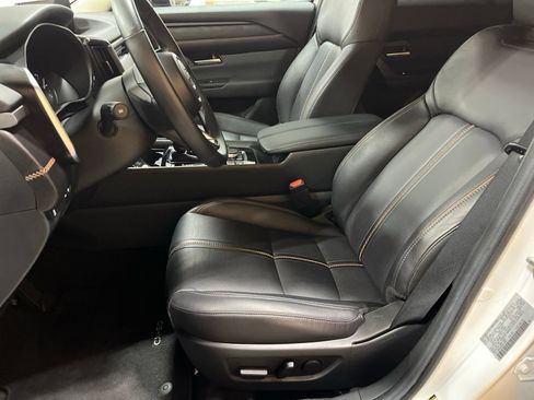 Certified 2025 MAZDA CX-50 2.5 Hybrid w/ Premium Plus Pkg AWD/4WD image 14
