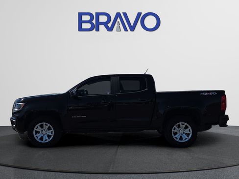 Used 2022 Chevrolet Colorado LT w/ LT Convenience Package AWD/4WD image 2