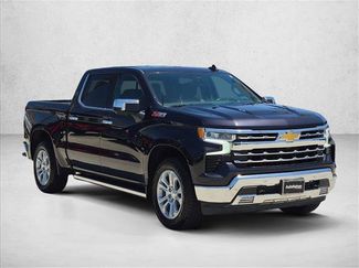 Used 2022 Chevrolet Silverado 1500 LTZ w/ LTZ Premium Package AWD/4WD video 3