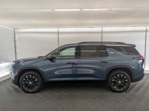 New 2026 Chevrolet Traverse LT w/ Enhanced Driving Package image 3