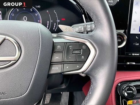 Used 2025 Lexus NX 250 FWD w/ Towing Package (2000 Lbs) image 22