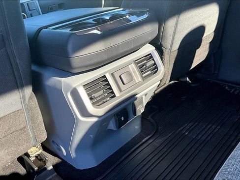 Used 2022 Ford F150 XLT w/ Equipment Group 302A High image 10