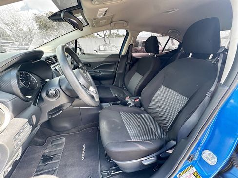 Used 2022 Nissan Versa S image 17