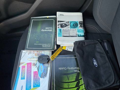 Used 2016 Ford Fiesta SE image 65