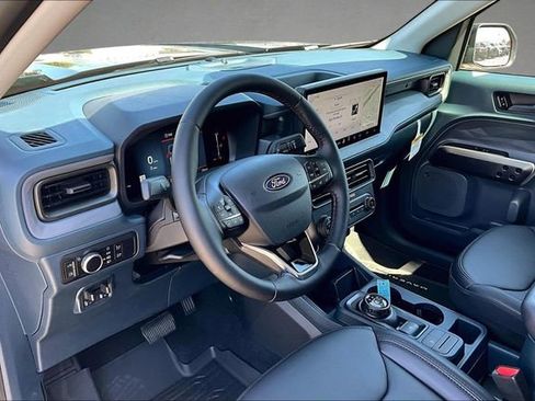 New 2026 Ford Maverick Lariat w/ Black Appearance Package AWD/4WD image 6