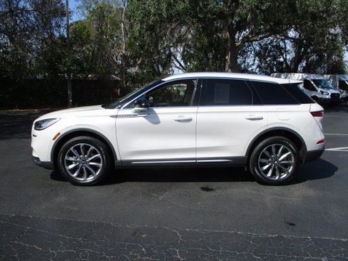 Used 2021 Lincoln Corsair FWD w/ Premium Package image 27