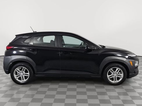 Used 2021 Hyundai Kona SE w/ Cargo Package FWD image 9