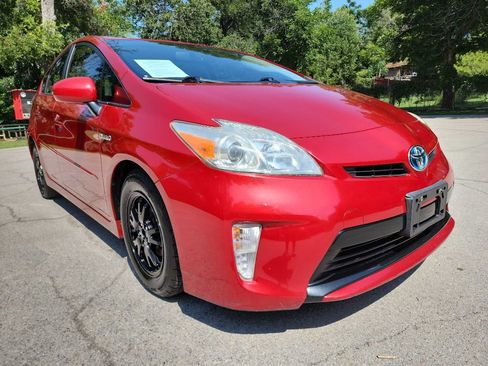 Used 2013 Toyota Prius Four FWD image 1