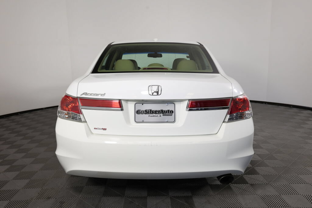 Used 2011 Honda Accord EX-L image 3