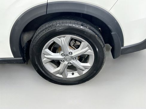 Used 2024 Honda HR-V LX image 11