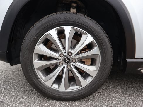 Used 2020 Mercedes-Benz GLE 350 4MATIC image 9