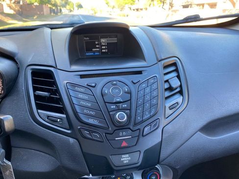 Used 2019 Ford Fiesta SE image 64