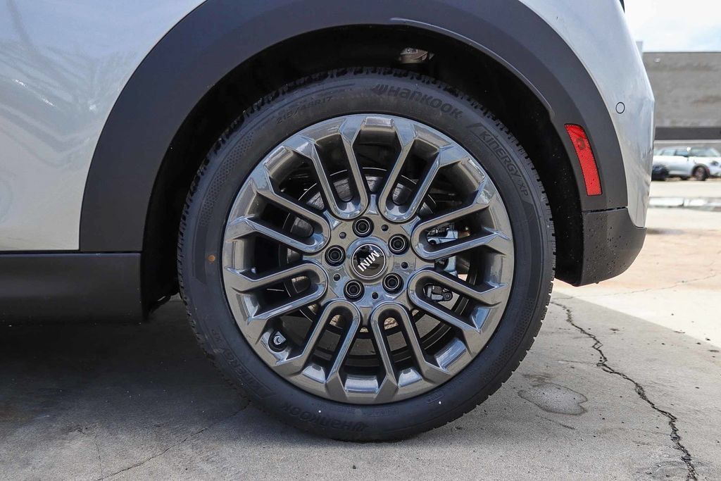 New 2027 MINI Cooper 2-Door Hardtop FWD image 12