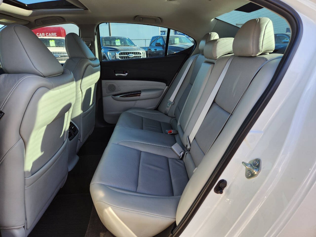 Used 2015 Acura TLX w/ Advance Package FWD image 12