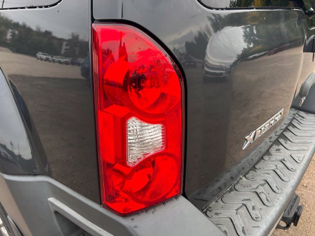 Used 2013 Nissan Xterra PRO-4X w/ Pro-4x Leather Pkg AWD/4WD image 10