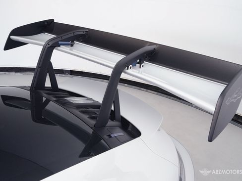 Used 2024 Porsche 911 GT3 RS RWD image 9