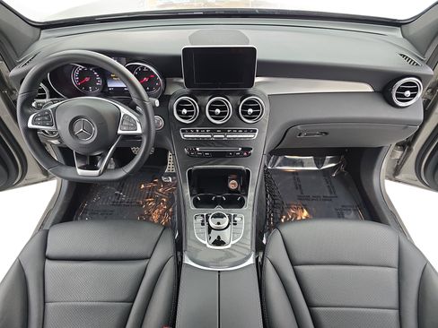 Certified 2019 Mercedes-Benz GLC 300 image 9