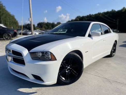 Used 2013 Dodge Charger R/T RWD image 1