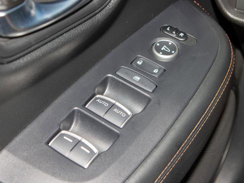 Certified 2023 Honda HR-V Sport image 33