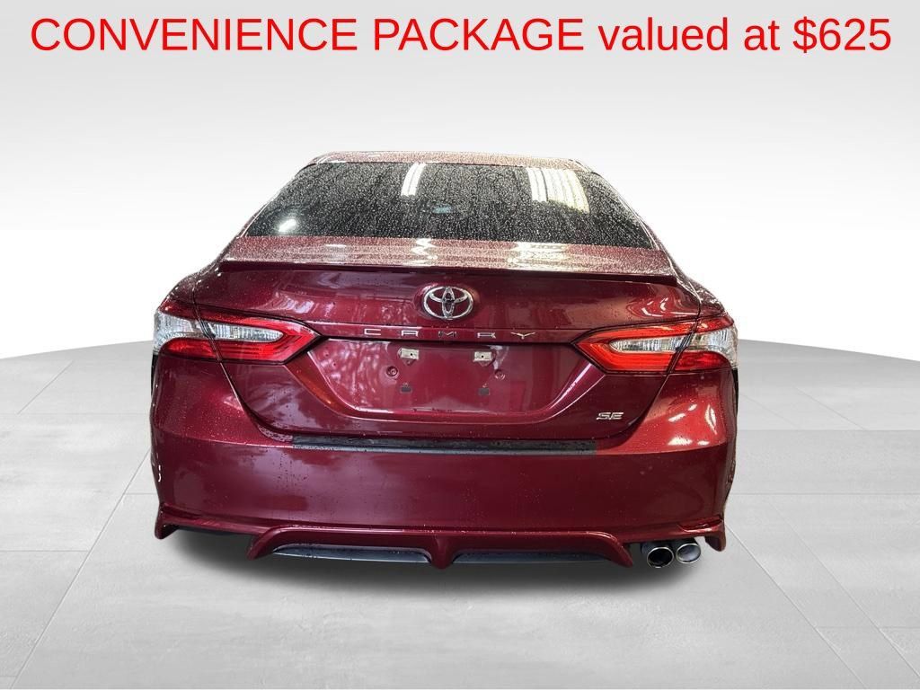 Used 2018 Toyota Camry SE w/ Moonroof Package FWD image 7