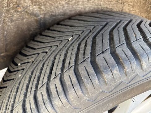 Used 2014 Toyota RAV4 Limited w/ Technology Package image 46