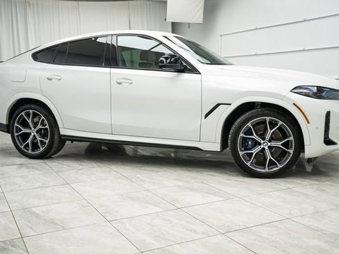 Used 2026 BMW X6 M60i image 2