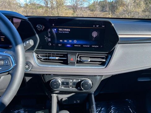 Certified 2024 Chevrolet TrailBlazer ACTIV w/ Convenience Package image 14