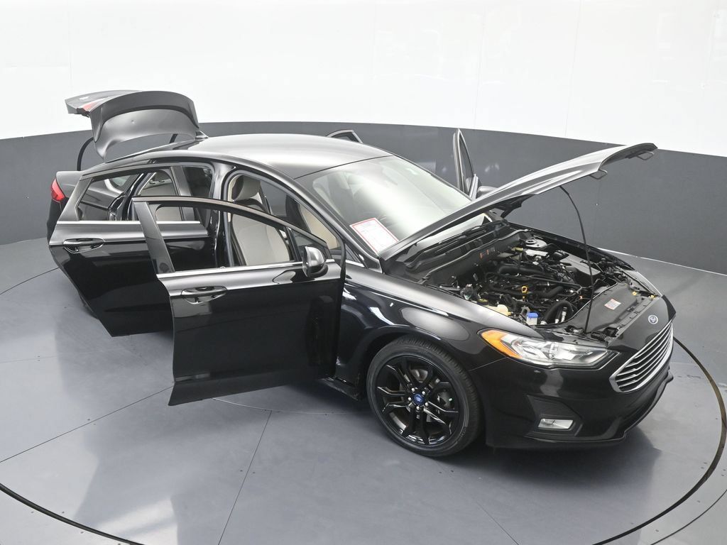 Used 2019 Ford Fusion SE w/ Equipment Group 151A FWD image 74