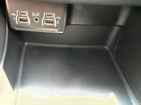 Used 2025 Dodge Durango GT AWD/4WD image 28