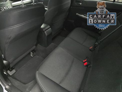 Used 2014 Subaru Crosstrek 2.0i Premium AWD/4WD image 11