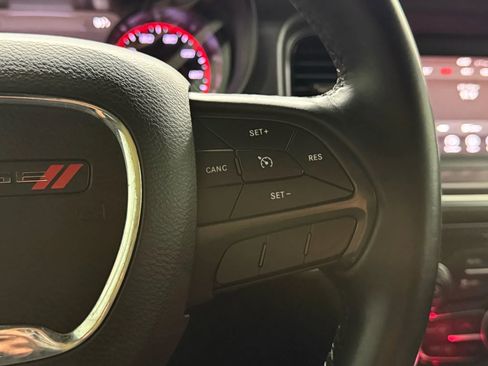 Used 2018 Dodge Charger SXT w/ Blacktop Package image 24