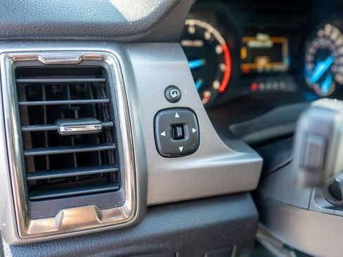 Used 2019 Ford Ranger XLT w/ Equipment Group 301A Mid AWD/4WD image 18