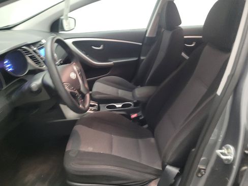 Used 2016 Hyundai Elantra GT FWD image 17