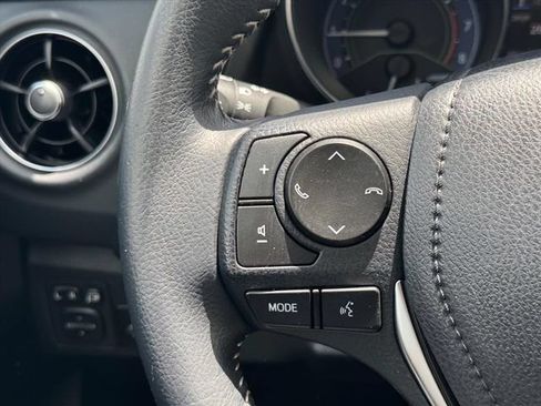 Used 2018 Toyota Corolla iM FWD image 17