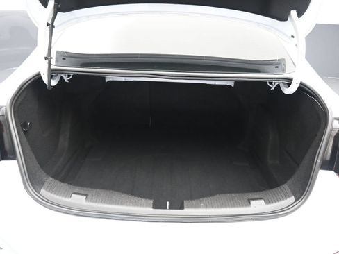 Used 2018 Chevrolet Cruze LT FWD image 40