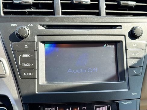 Used 2012 Toyota Prius V Two FWD image 16