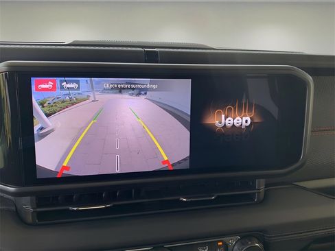 New 2025 Jeep Wrangler Unlimited Rubicon image 34