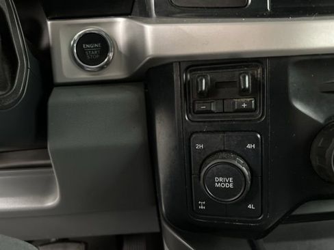 Used 2023 Ford F250 XLT w/ XLT Premium Package AWD/4WD image 11