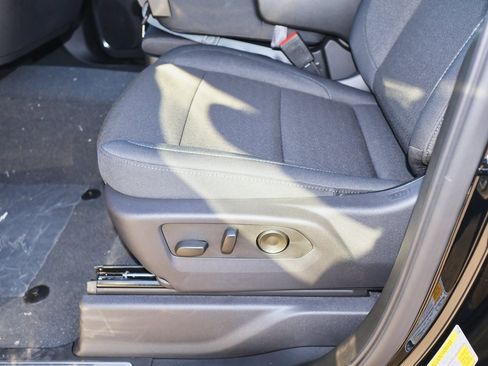 New 2026 GMC Sierra 1500 Elevation image 7