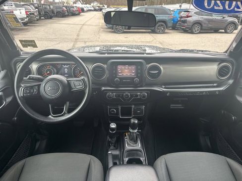 Used 2020 Jeep Wrangler Unlimited Sport AWD/4WD image 18